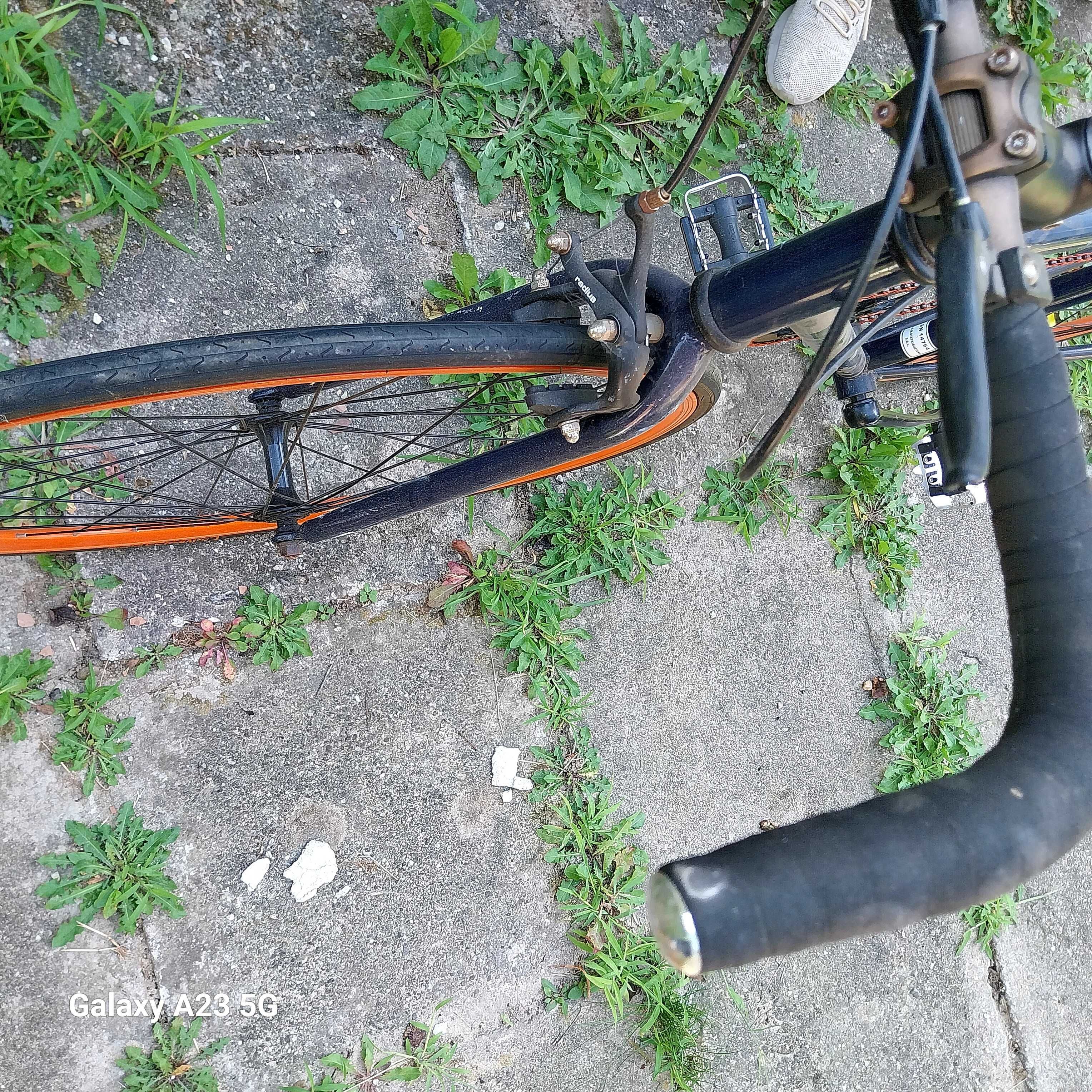 Bicicleta foarte usoara