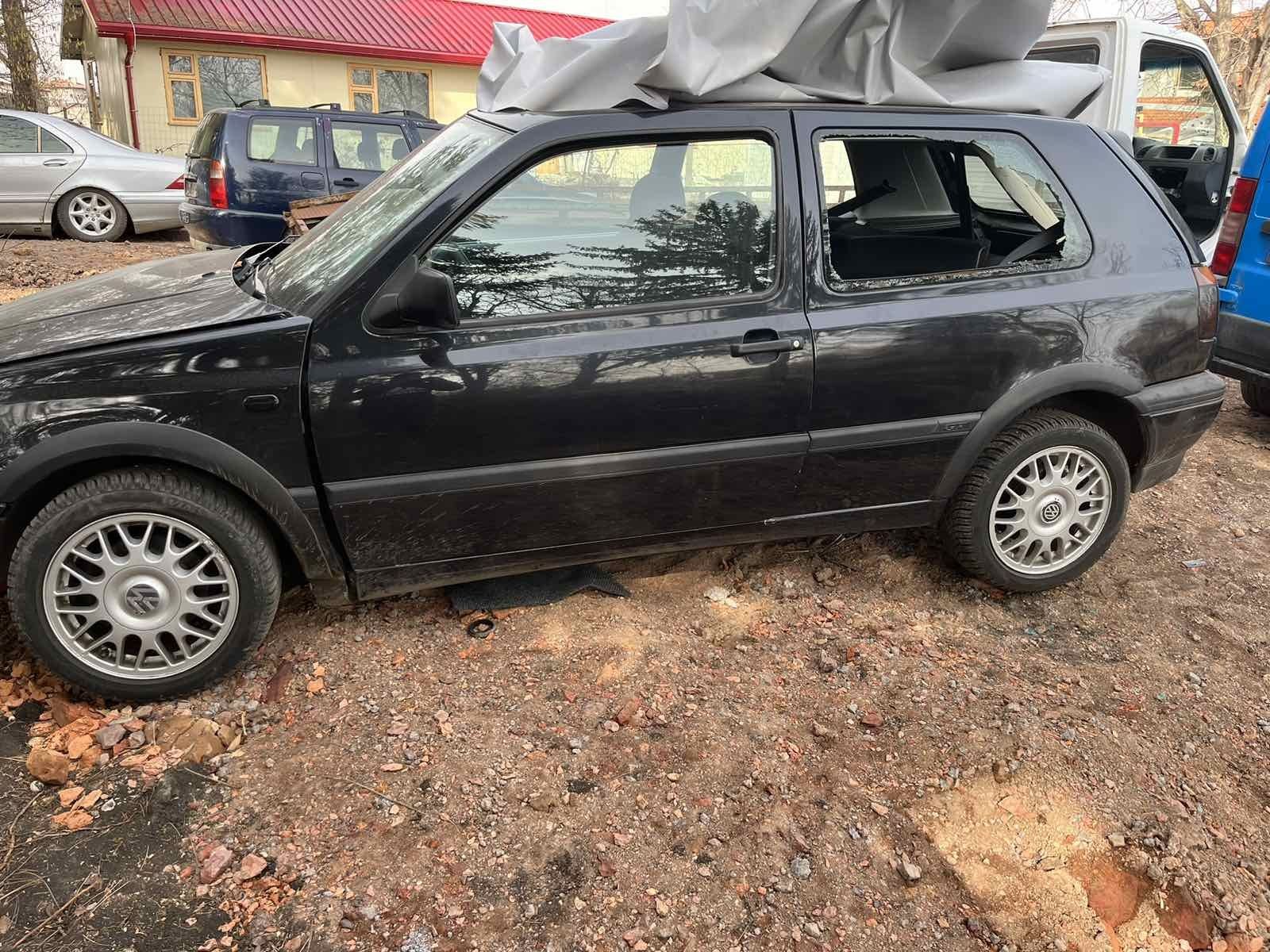 Голг 3 1.6 GT на части