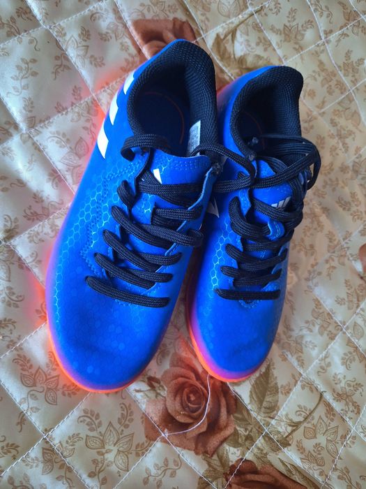 Детски оригинални маратонки Адидас