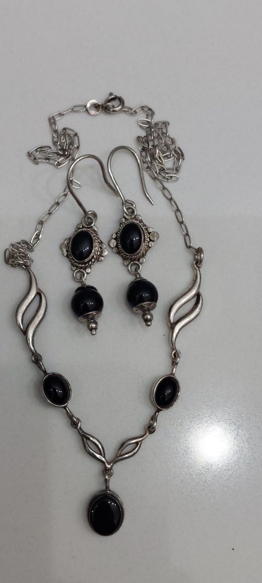 Superb set argint cu onix