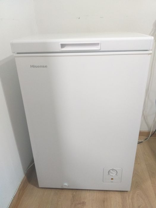 Холодильник Hisense