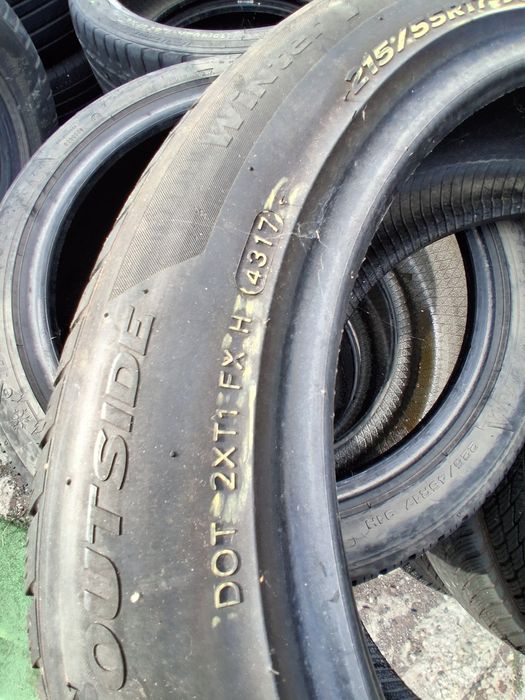 215 55 17 HANKOOK 4броя зимни