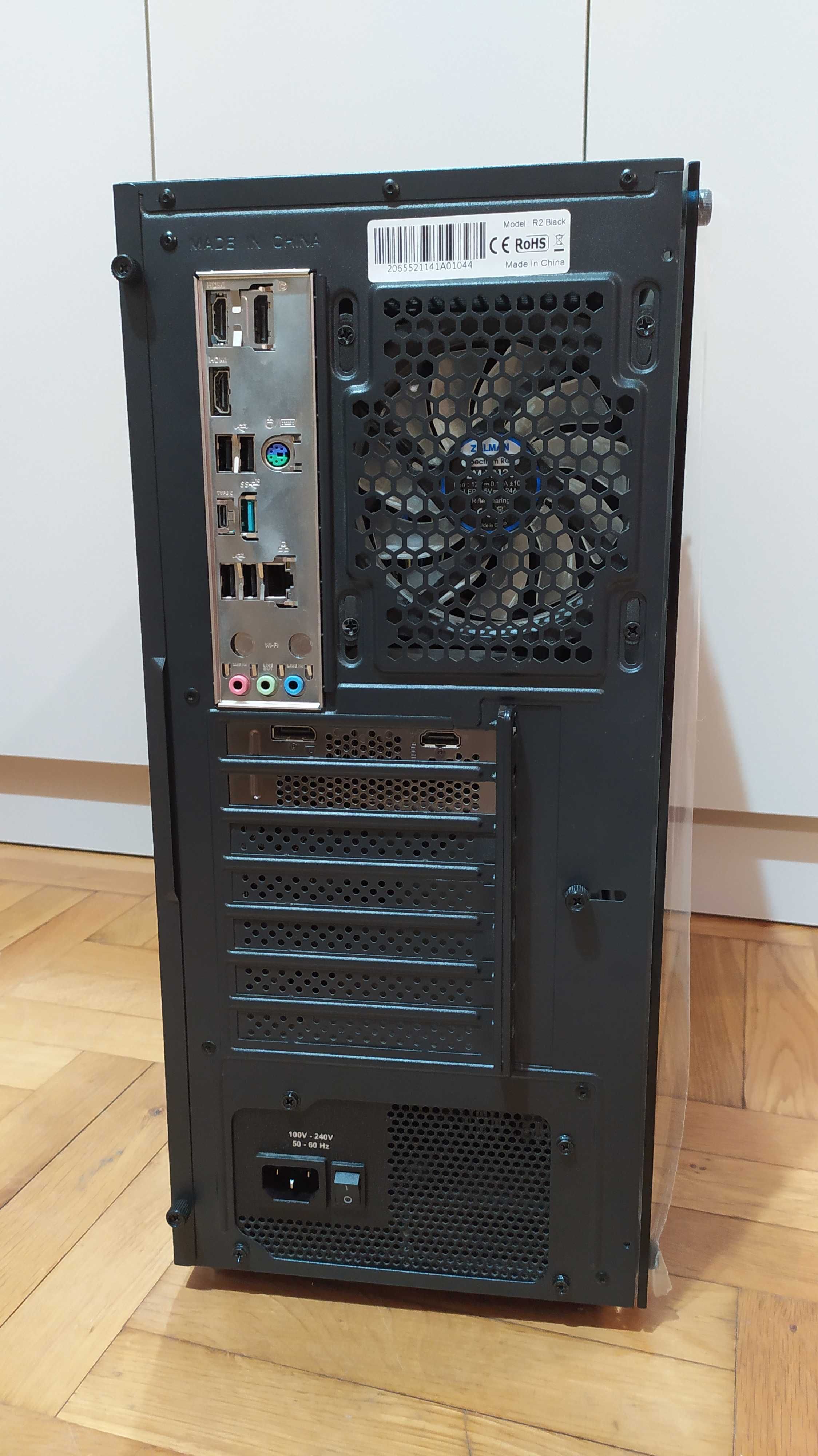 Компютър Intel Core i5-10400F, AMD Radeon RX 6500 XT