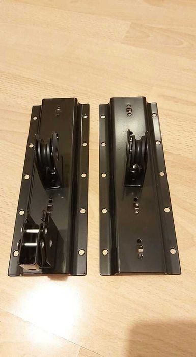 Чисто нова, качествена стойка за велосипед, окачваща се на таван,черна