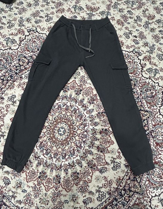 Продам зимние брюки с начесом разм 34.