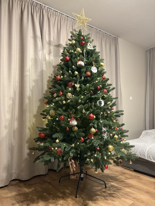 Коледна Елха Изцяло 3D 210 см. НОВА Неотваряна