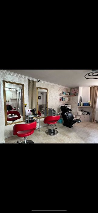 Salon Coafor/Frizerie/Solar- echipat complet