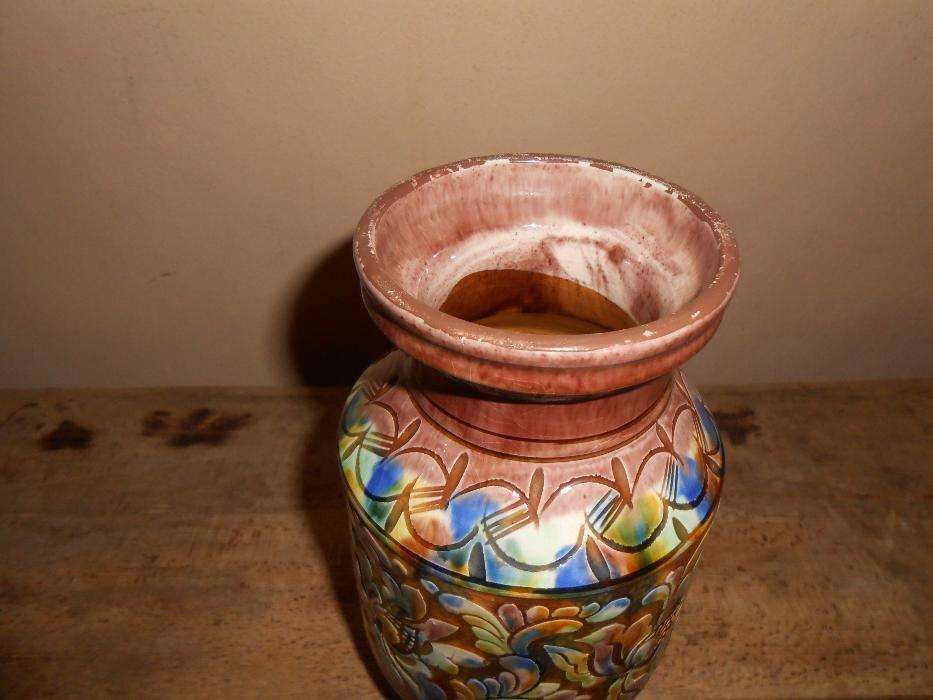 vaza ceramica de KOROND