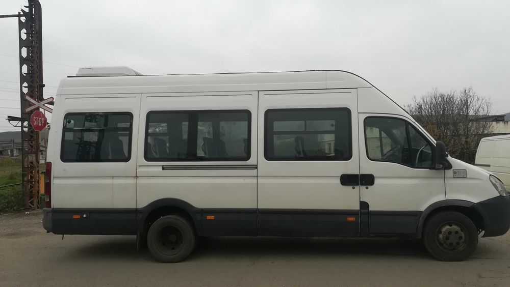 Dezmembrez Iveco daily mot 3.0 2009