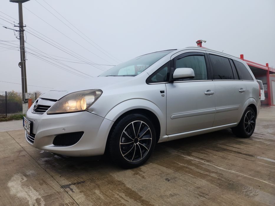 Opel Zafira B 1.8 benzină + GPL