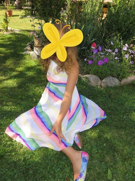 Рокличка на Н&М 134 ръст