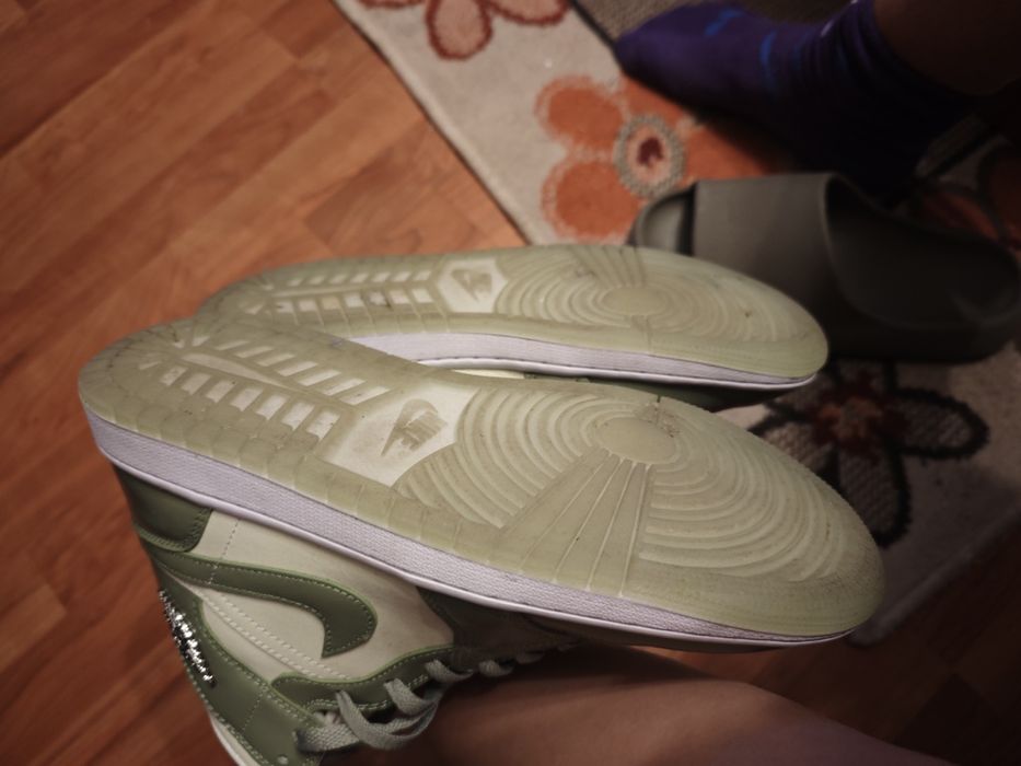 Air Jordan 1 Mid Sea Glass Oil