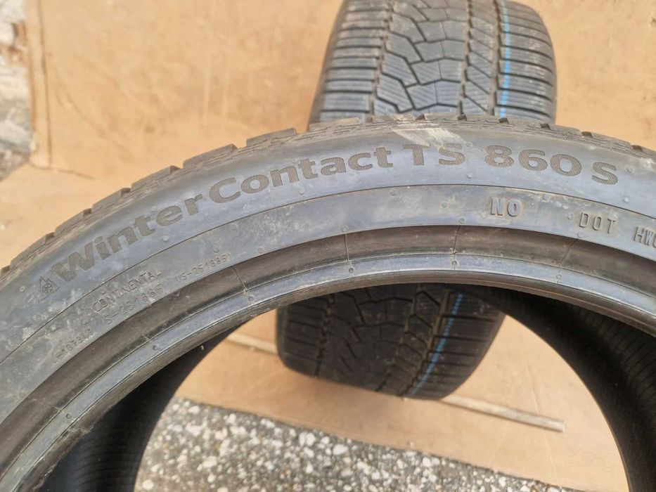 2 Continental R21 305/35
Зимни гуми 
DOT3421