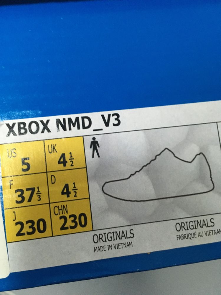 Adidas XBox NMD V3. Marime 37
