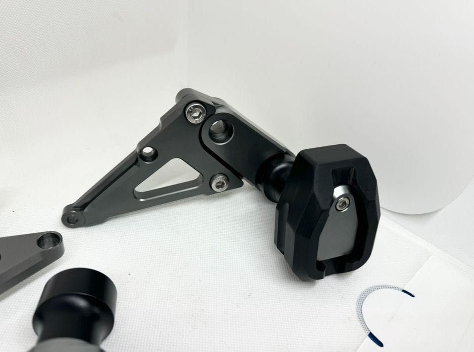 Краш тапи със стойки за Honda CB/CBR650F 2014-2017 и CB/CBR650R 18-20