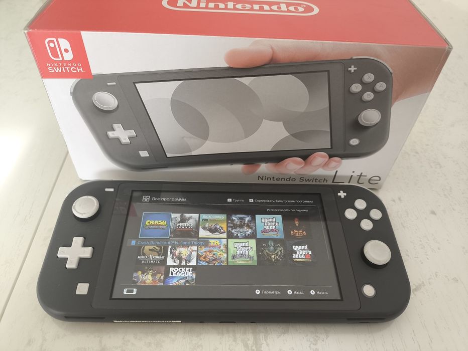 Продам Nintendo switch lite