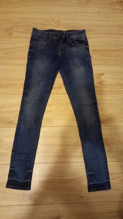 Jeans albastru nr 36 Zara fete nepurtati