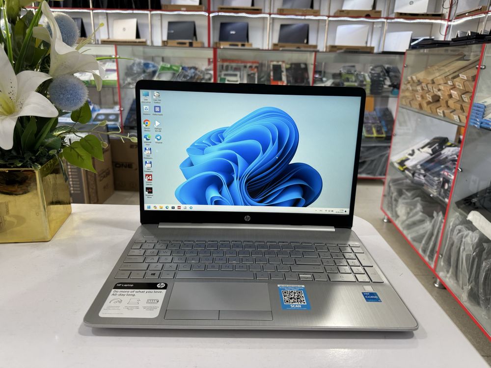 2 ta bir xilda idealni hp core i3 11 avlod 8/256 barmoq izi scaner bor