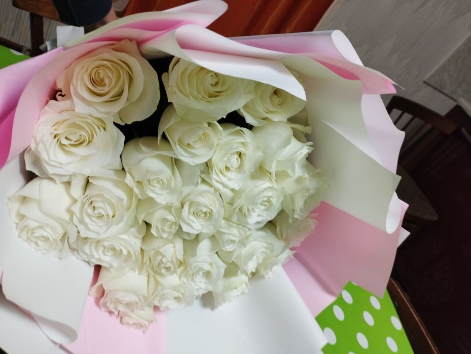 Продам цветы срочна