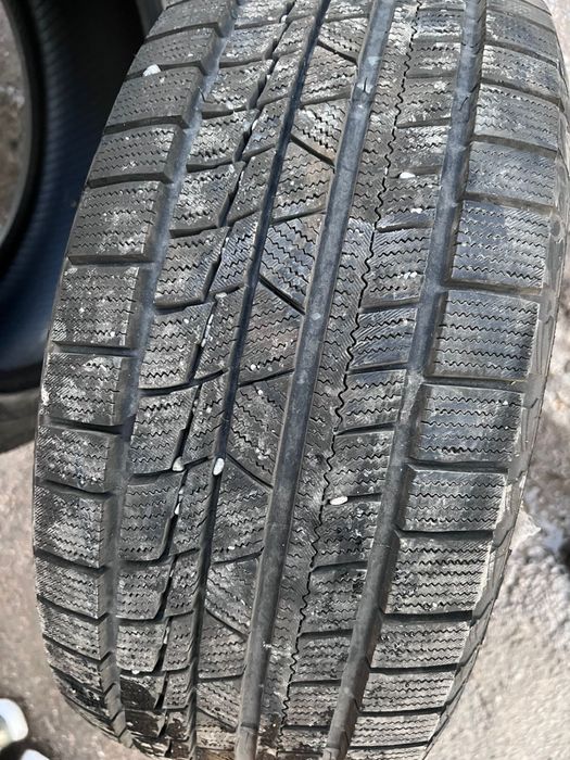 225/45R17 шины новый