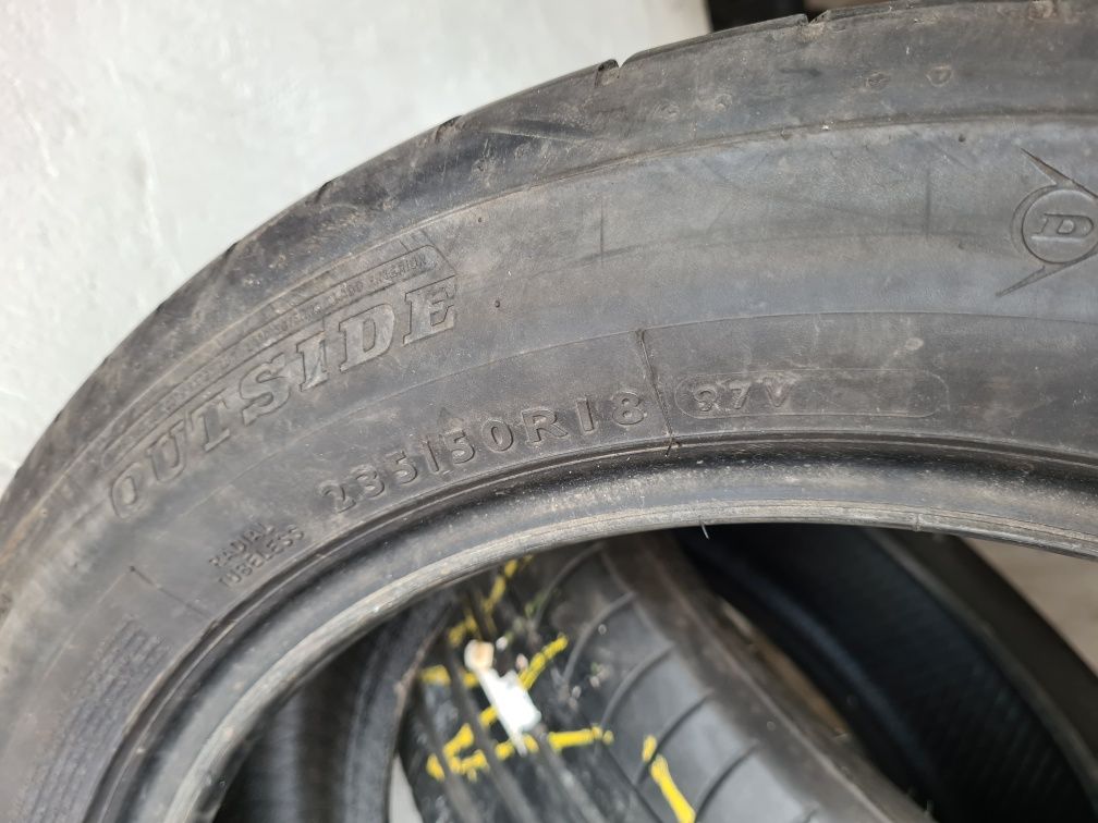 2 бр. летни гуми 235/50/18 Dunlop MOExtended RSC DOT 5016 4 mm