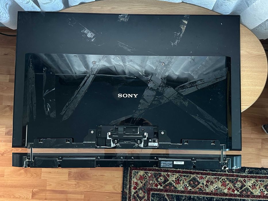 Monitor Sony 102 cm,KDL-40ZX1,LED,slim,cu soundbar-cititi anuntul !!!