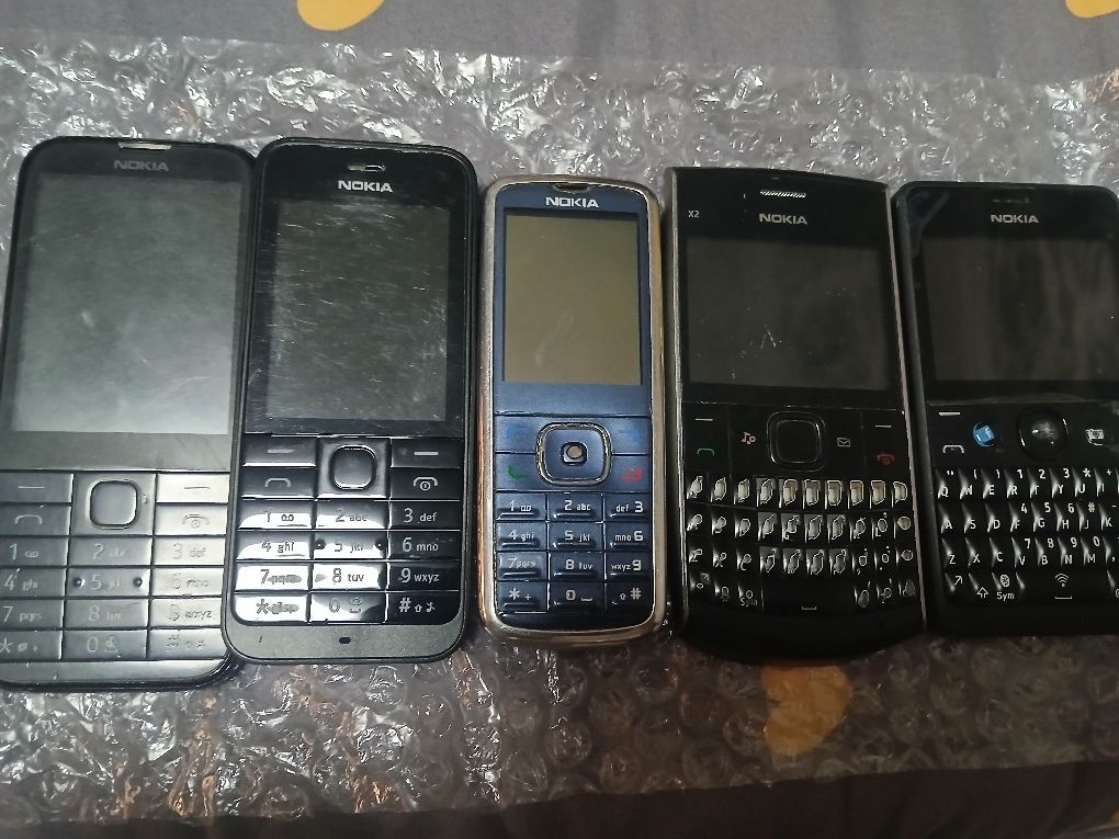Assalom alekum Telefonlar sotiladi Original Nokia Xar xil model