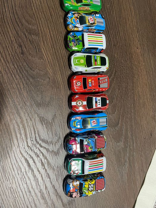 Set 20 mașinuțe metalice (BECILES) – aliaj, tragere înapoi