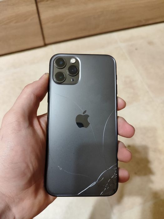Продам iphone 11 pro