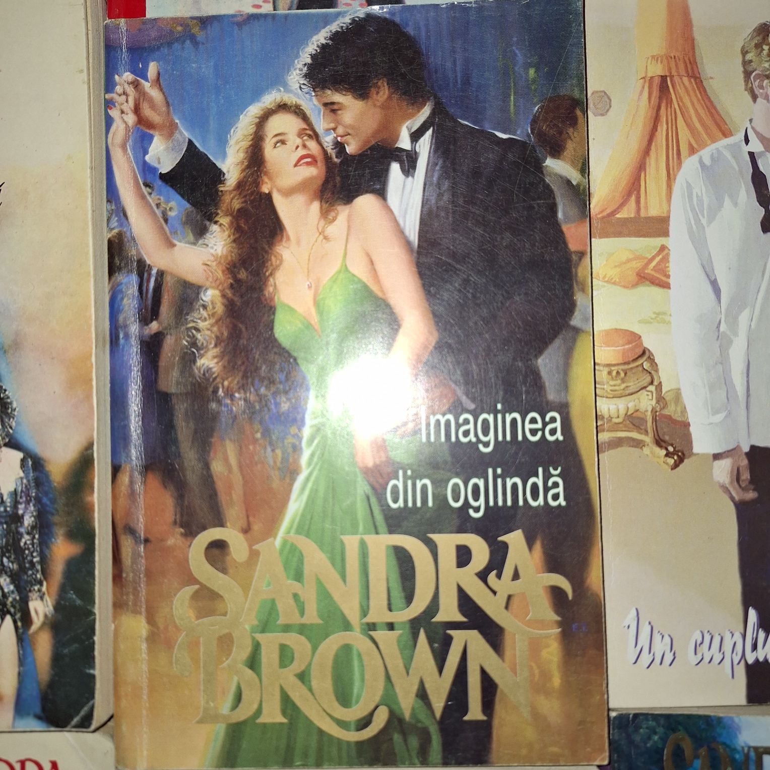 16 Volume Sandra Brown