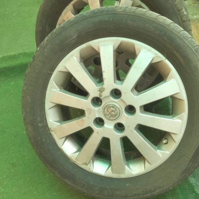 Jante cu tot cu cauciucuri iarna vara