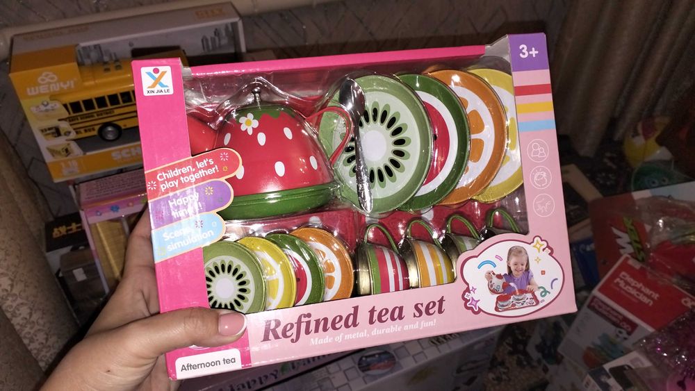 Продаются игрушки