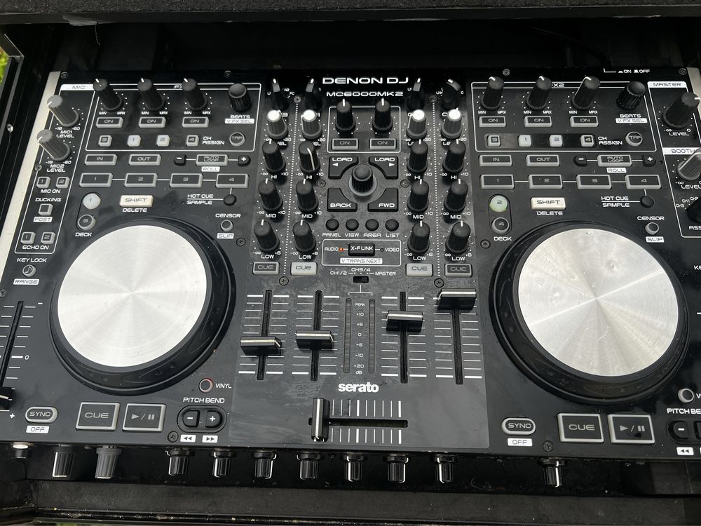 Denon MC6000 MK2