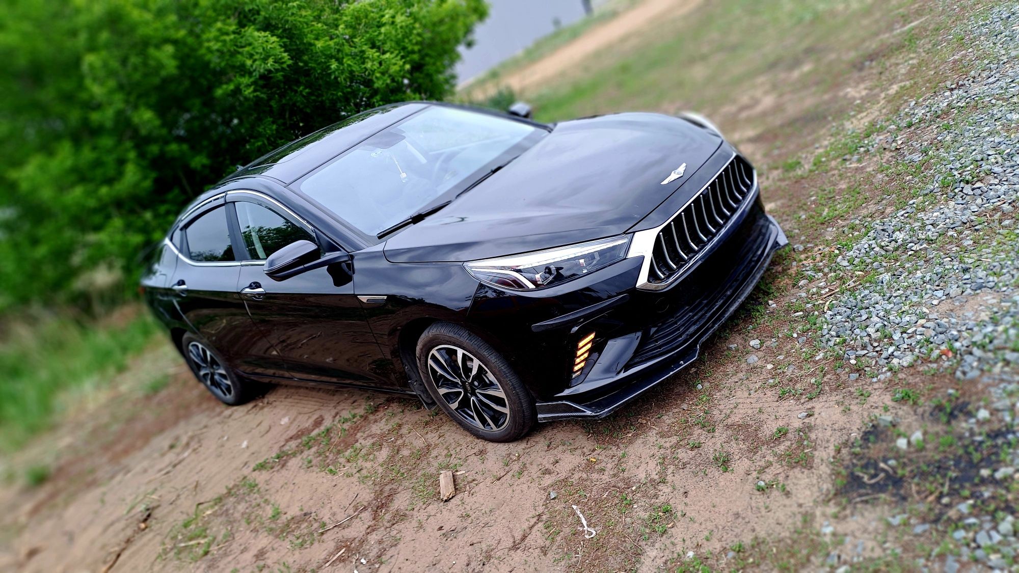 Обменяю Jac J7 на квартиру или дом