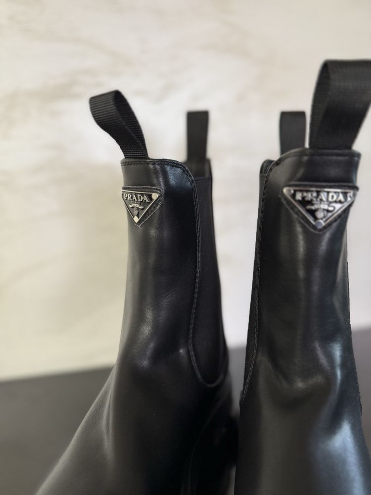 Prada боти 37,38,39,40 НАЛИЧНИ 189лв Без КУТИЯ