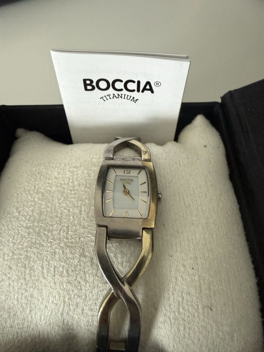 Женские часы Boccia