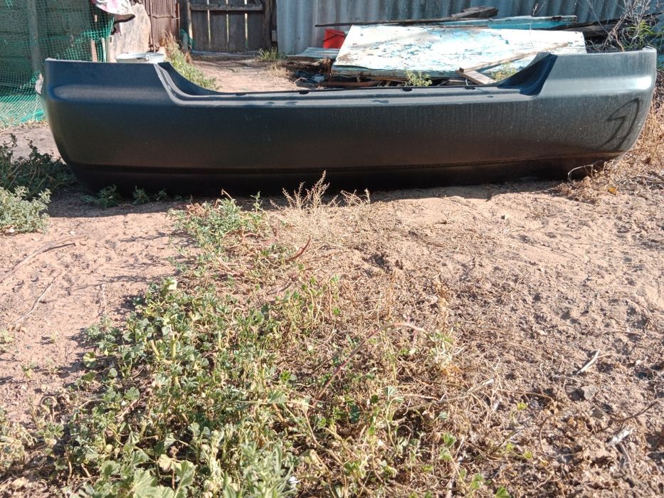 Бампер на чери естина