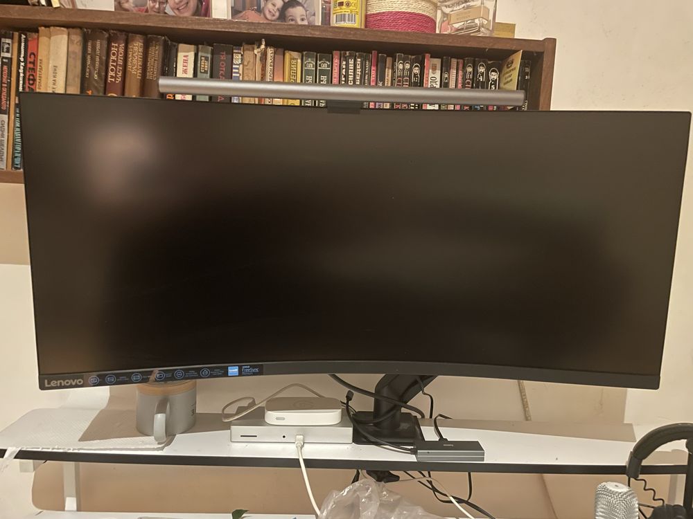 Lenovo gaming monitor