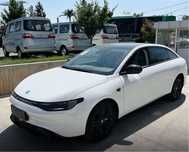 Leapmotor C01 avtosalon