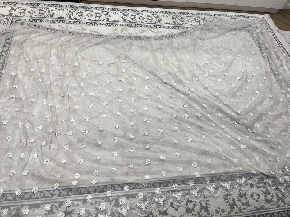 Тюль в хорошем состоянии