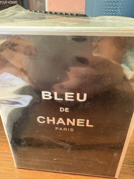 Vand parfumuri Boss,Gucci,Carolina Herrera,Chanel
