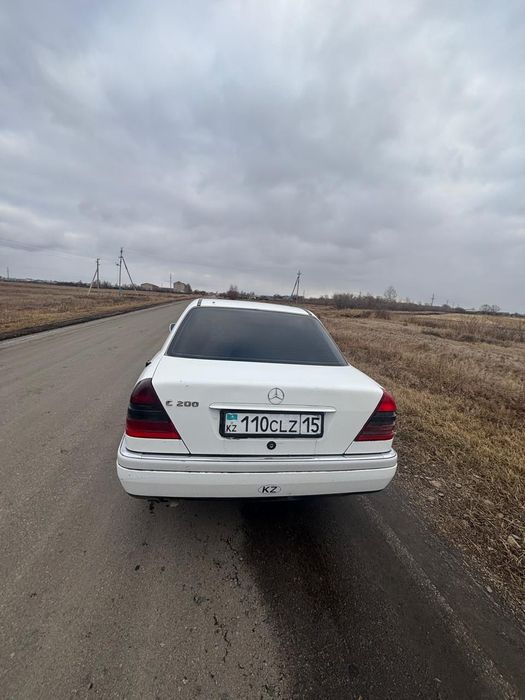 Продам мерседес 202