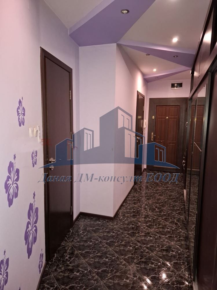 Продава се Тристаен апартамент в Шумен, Болницата - 73 кв.м за 1328 €/кв.м - Снимка #1