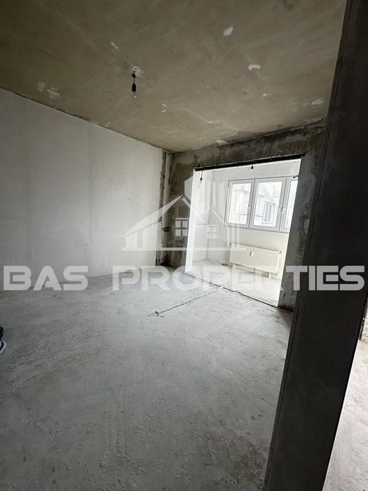 Продава се Тристаен апартамент в София, Обеля 1 - 65 кв.м за 1954 €/кв.м - Снимка #2