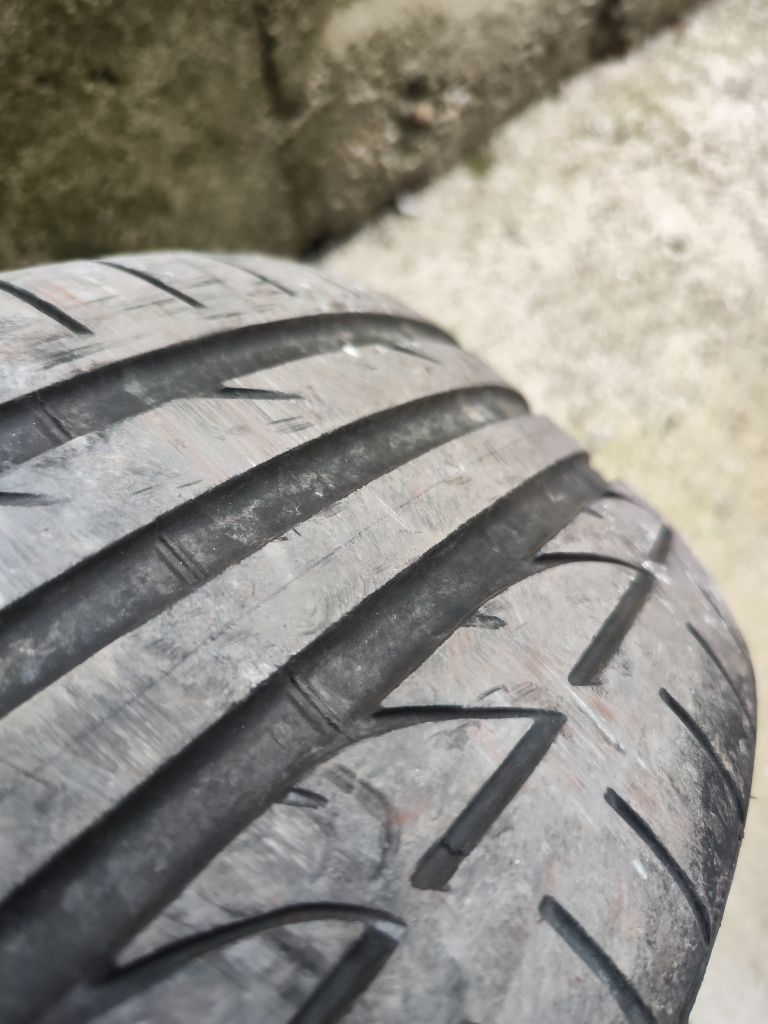 2 броя 245 45 19 bridgestone potenza