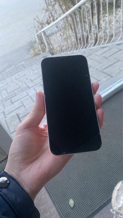 Айфон 13 продается