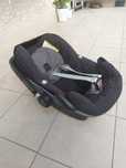 Maxi cosi Pebble детско кошче за кола
