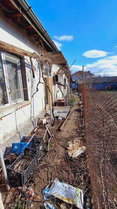 Дава се под наем Къща в Симеоновград - 80 кв.м за 35000 € - Снимка #4