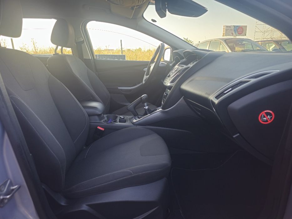 Ford Focus Titanium 2013 1.6d line Assit Side Assit