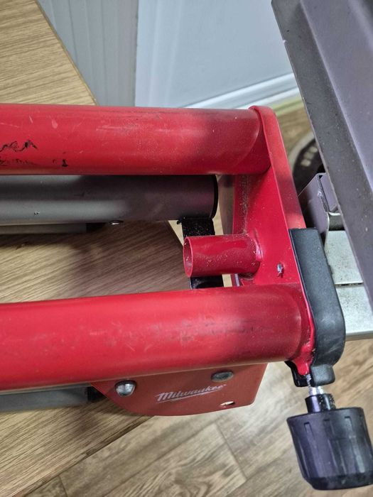 masa circular milwaukee msl 100 - lot 7-25-42